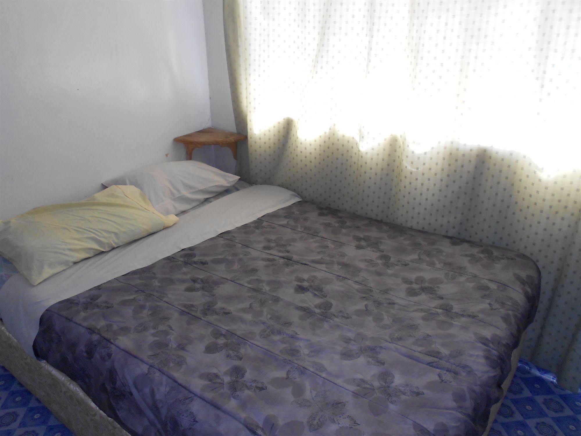 Comfort Corner Guesthouse Лівінґстон Екстер'єр фото